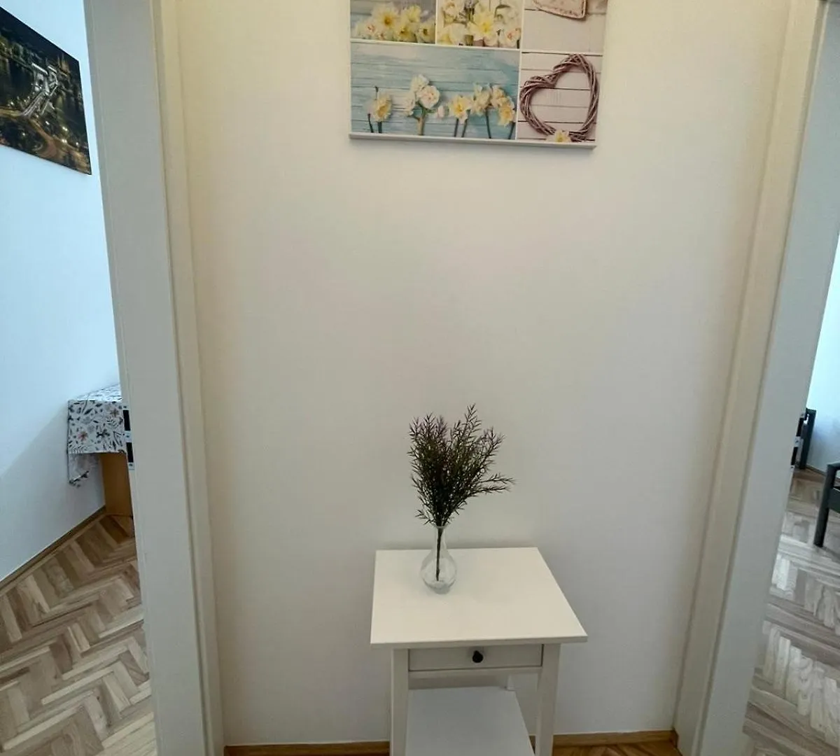 Greengary Budapest Apartments 0*,