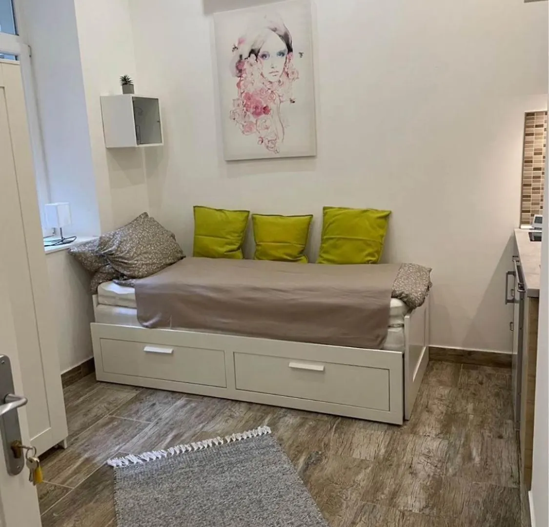 Greengary Budapest Apartments